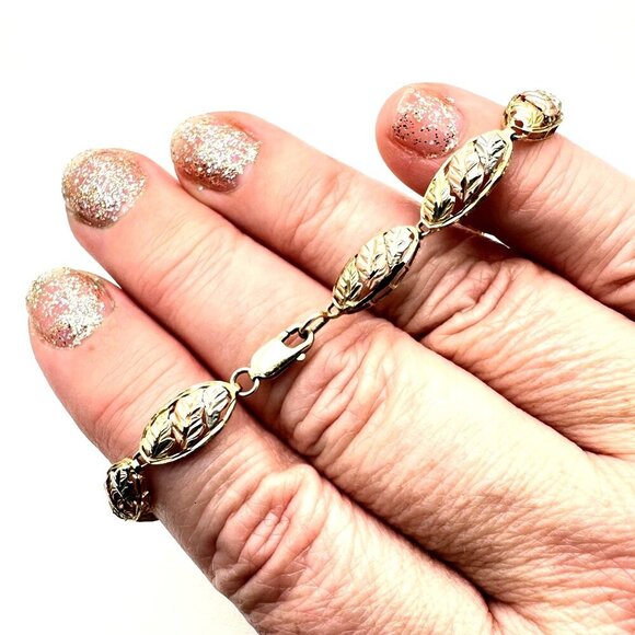 Estate Jewelry Womens Bracelet 10K Tri Color Gold Black Hills Gold 7 Inch - Picture 4 of 7